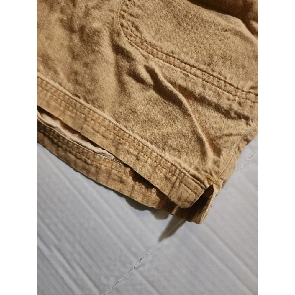 Cabelas Casuals Women's Beige Cargo Shorts Gorpcore Hiking Style Size 8 Regular